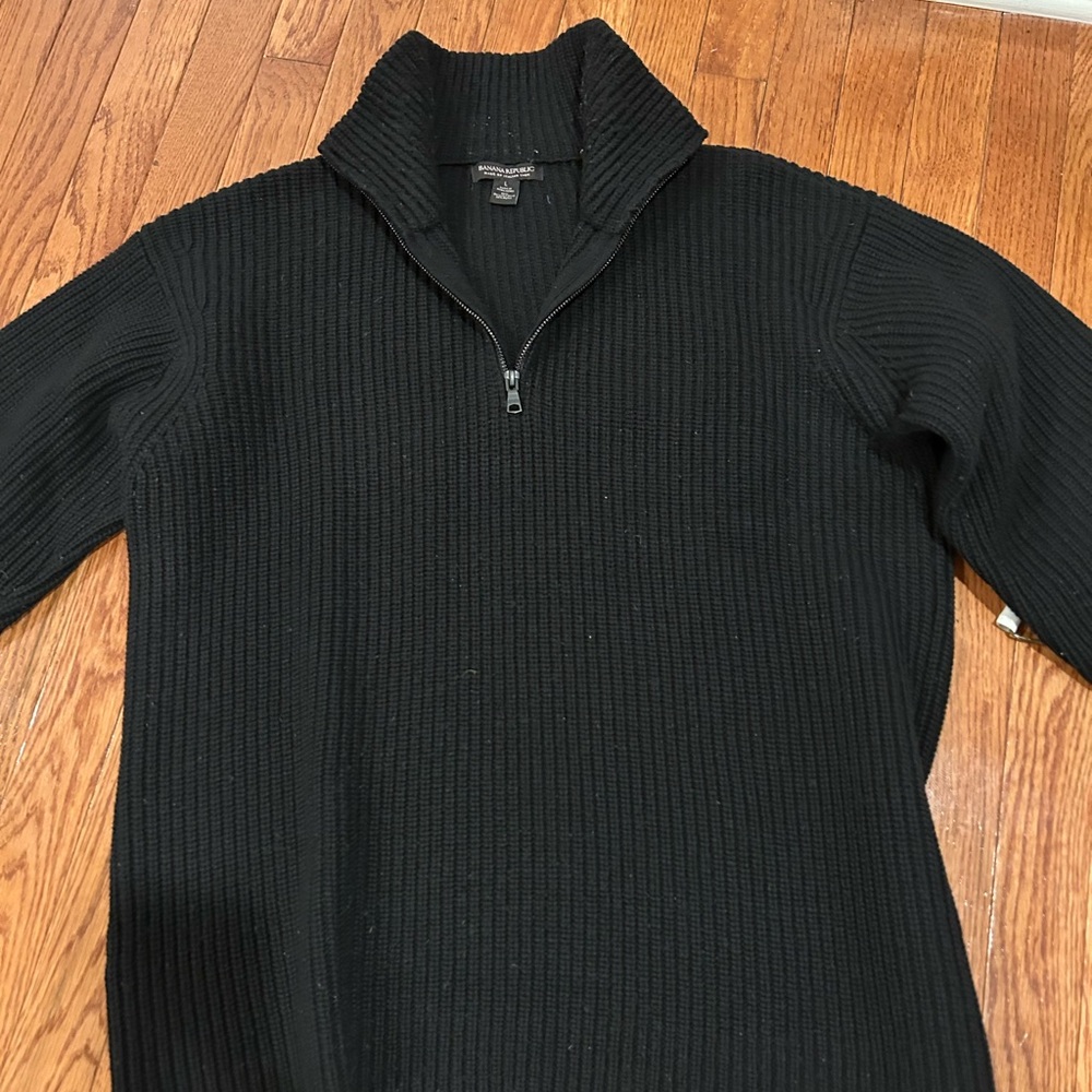 Banana Republic Men's Black Zip-Up Sweater